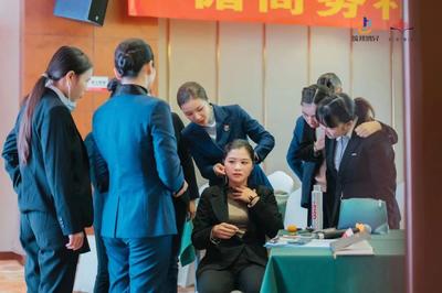 學禮儀 塑形象 筑邦鴻——鴻升商務禮儀培訓效果顯著，賦能專業禮儀服務
